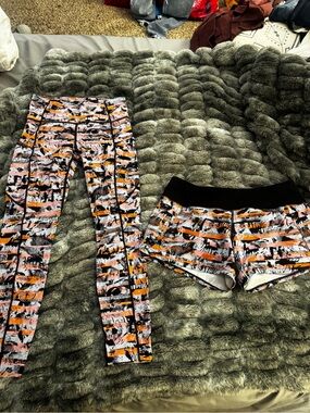 Lululemon legging and short set